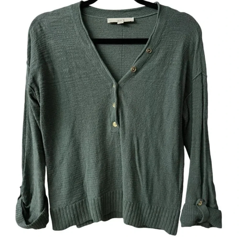 Loft Green V Neck with gold buttons Size X Small‎